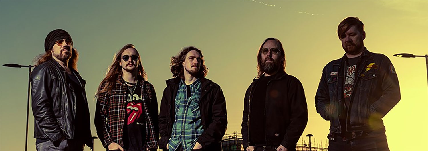 Black Spiders UK tour